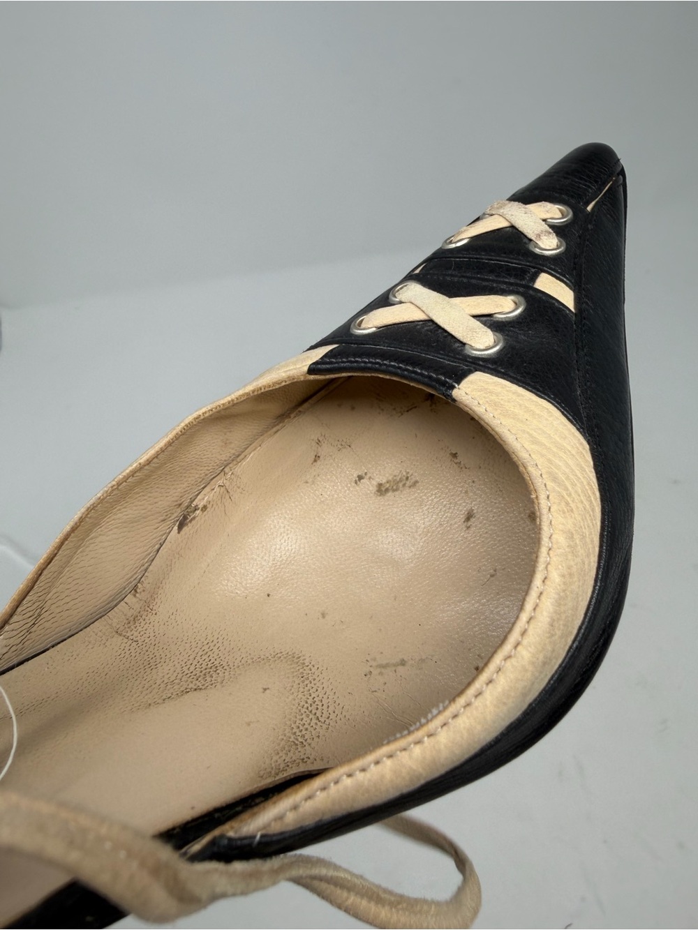 Manolo Blahnik Vintage Lace Up Pointed Toe Heels Womens Size EU 36.5 - Picture 11 of 12